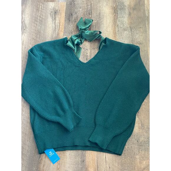 NWT Cupshe emerald green L/S V -neck bow sweater Med - Picture 6 of 10
